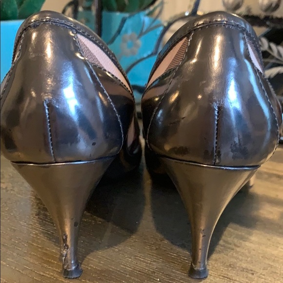 Preloved BURBERRY heels✨ - Picture 3 of 4